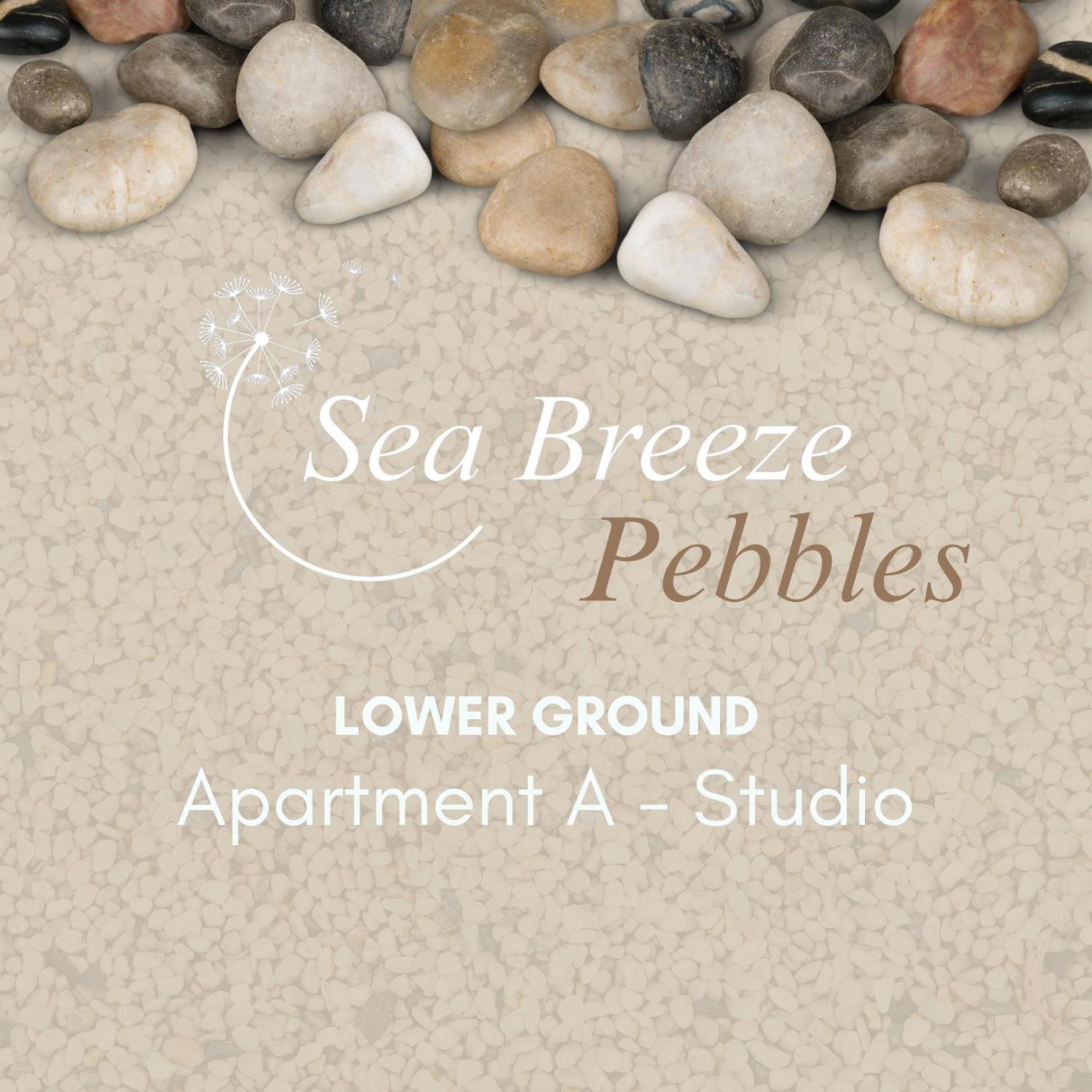 Sea Breeze - Pebbles Apartment Bournemouth Room photo